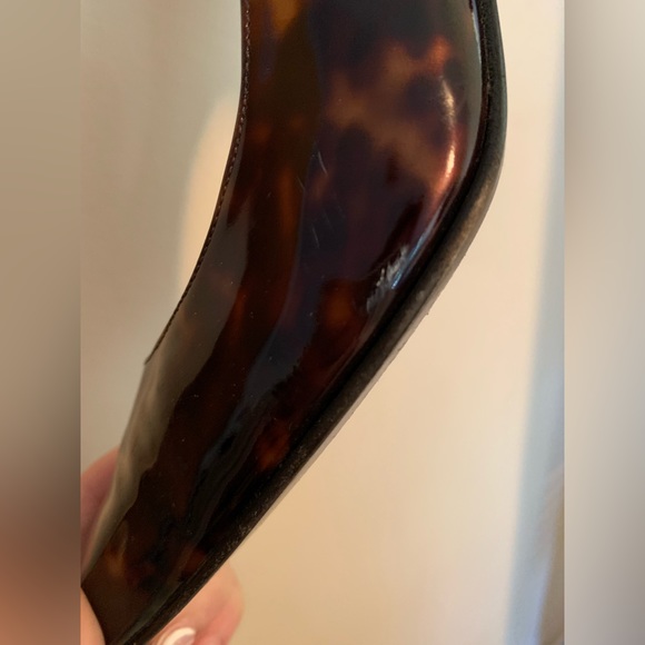 Stuart Weitzman patent tortoise pumps size 8 W - Picture 5 of 7